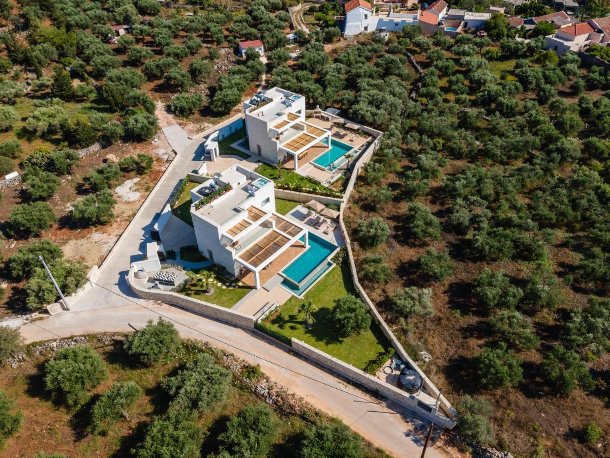 Villa Sohora Twin