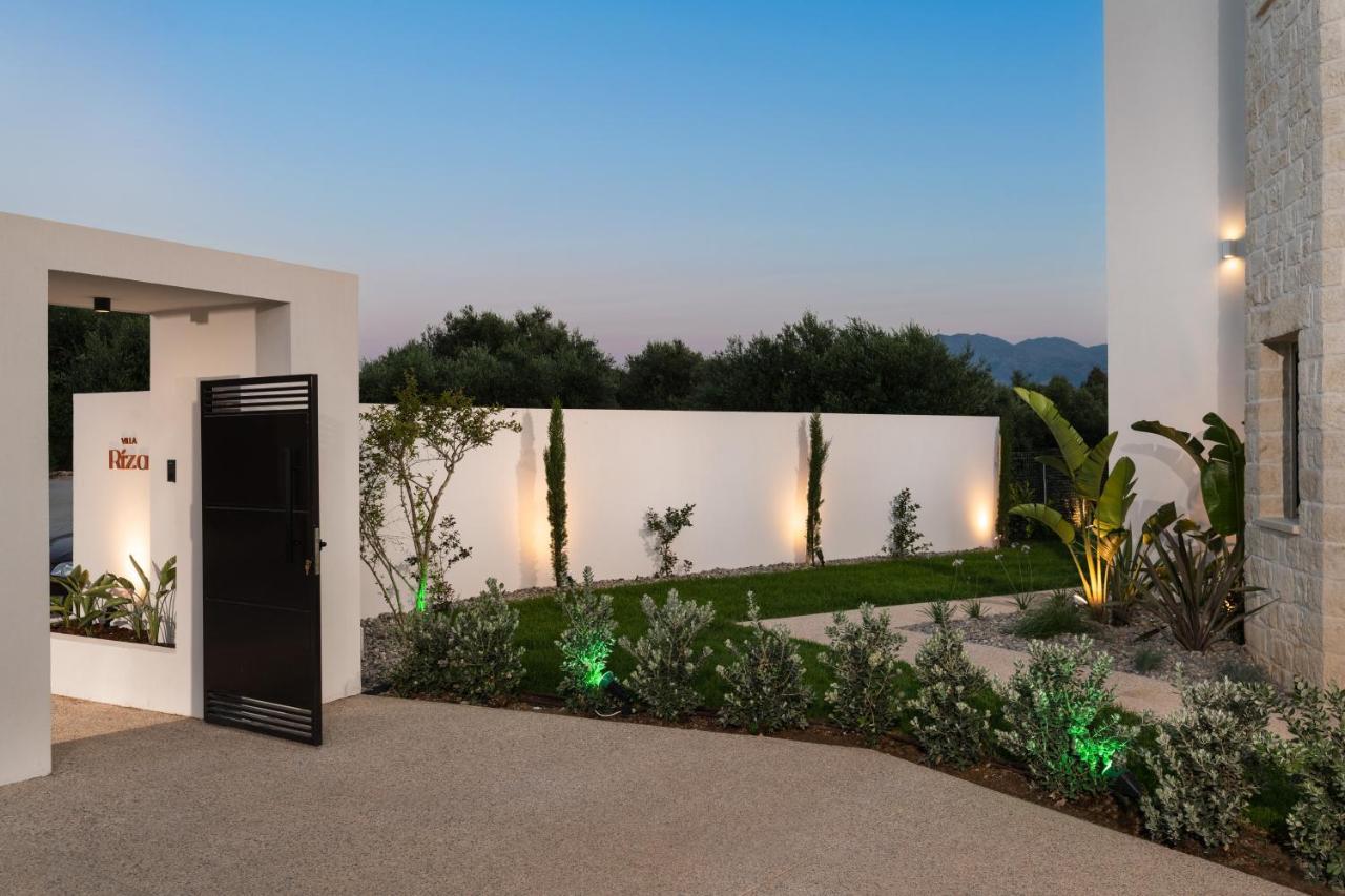 Villa Sohora Twin Xirosternion