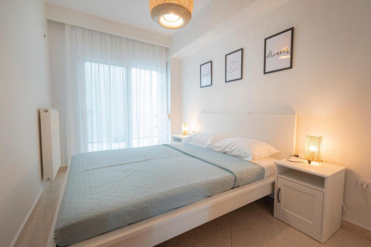 Theatre By Rentalspro Services - Halkidiki Apartment Nea Moudania