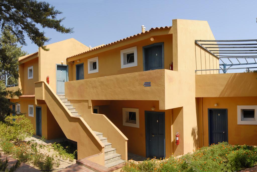 Trypiti Hotel 3*