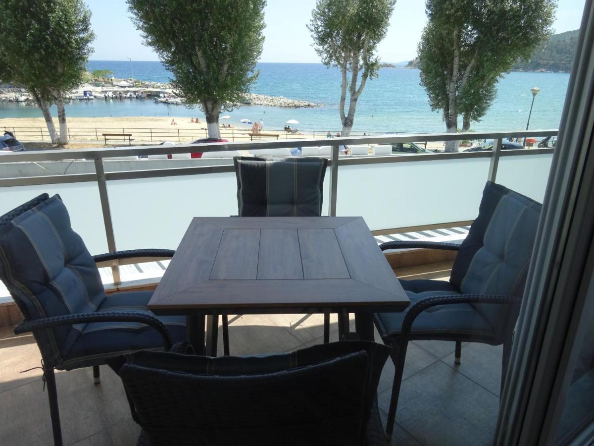 Apartment Kalamitsa Beachfront Escape