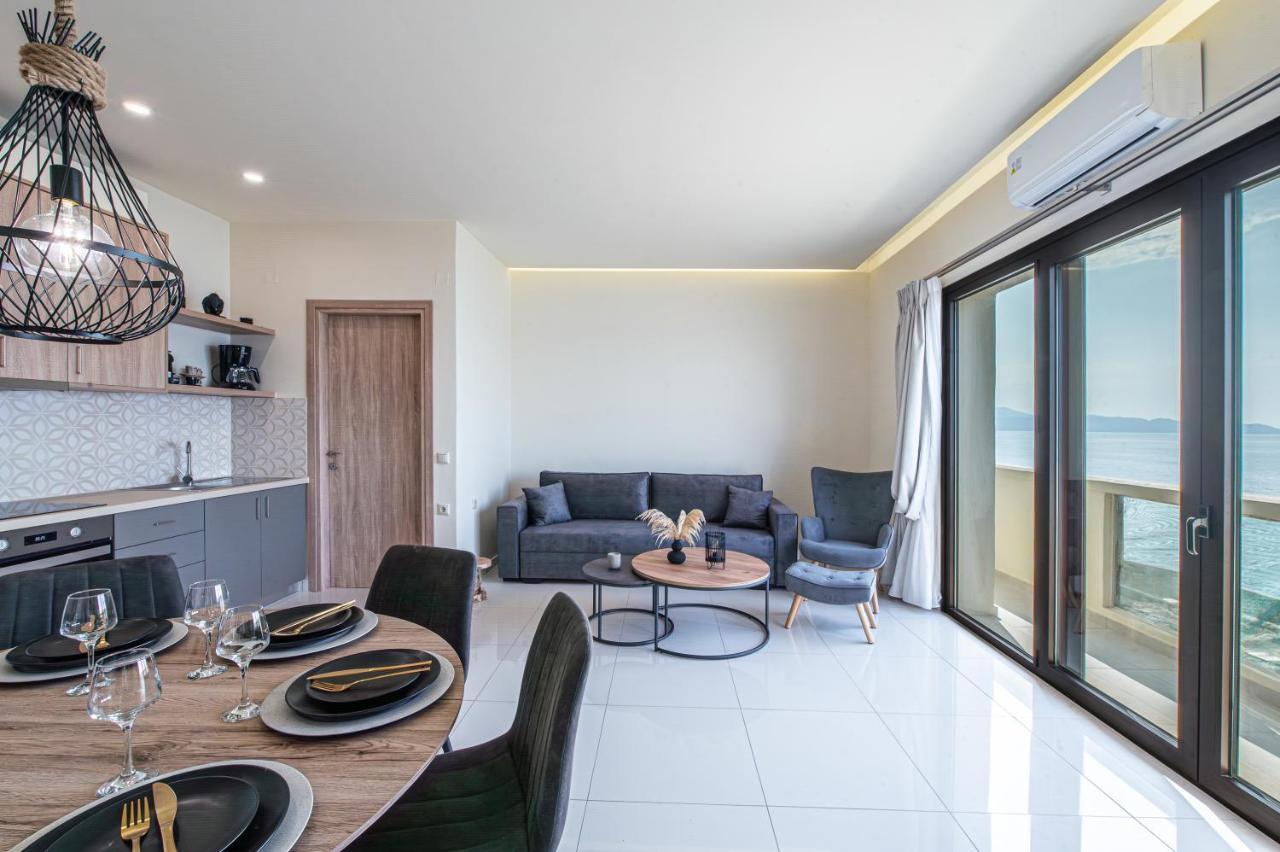 Katerina's Luxury Seaview In Center Apartment