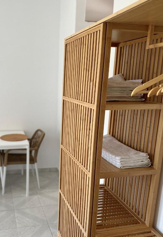 Electra Apartment *
