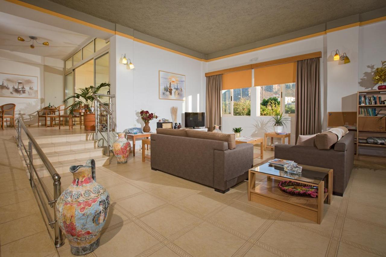 Fotis Aparthotel