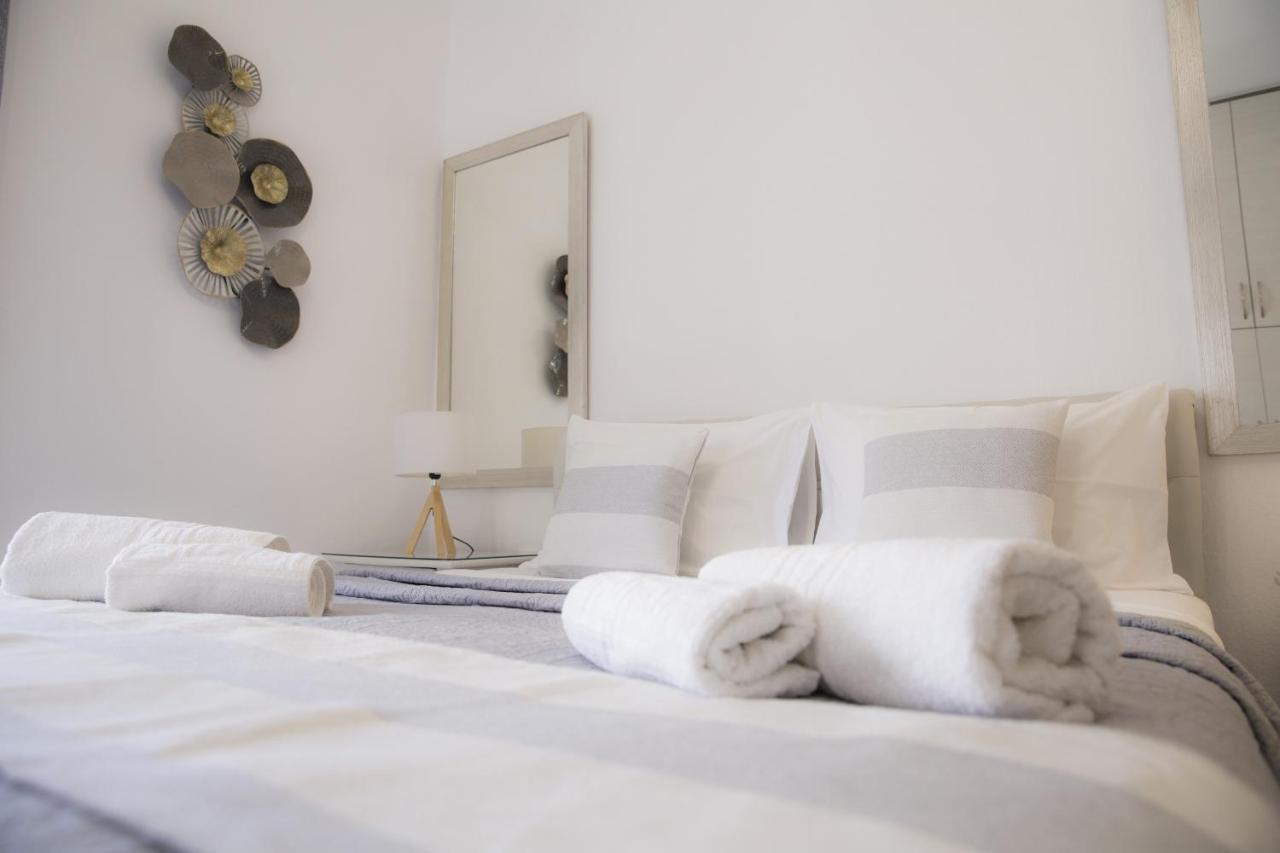 Diogenis Luxury Sea View Apartment