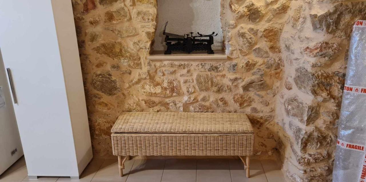 Village * Agios Georgios Sykousis