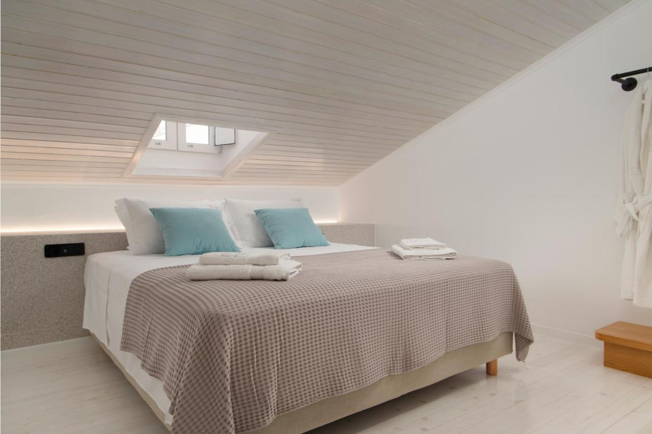 Apartment Istion Luxury Andros Town