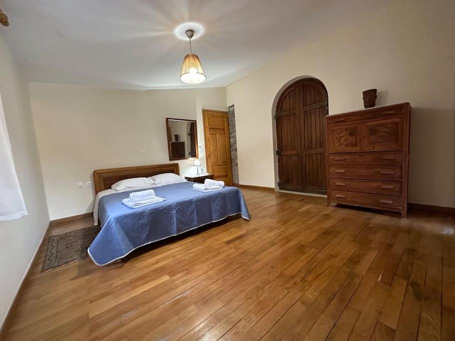 Kofinas Holiday home *