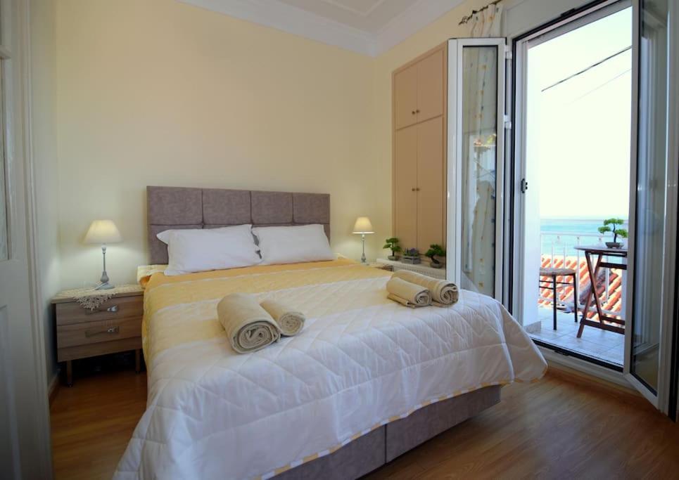 Plataneli House Holiday home *