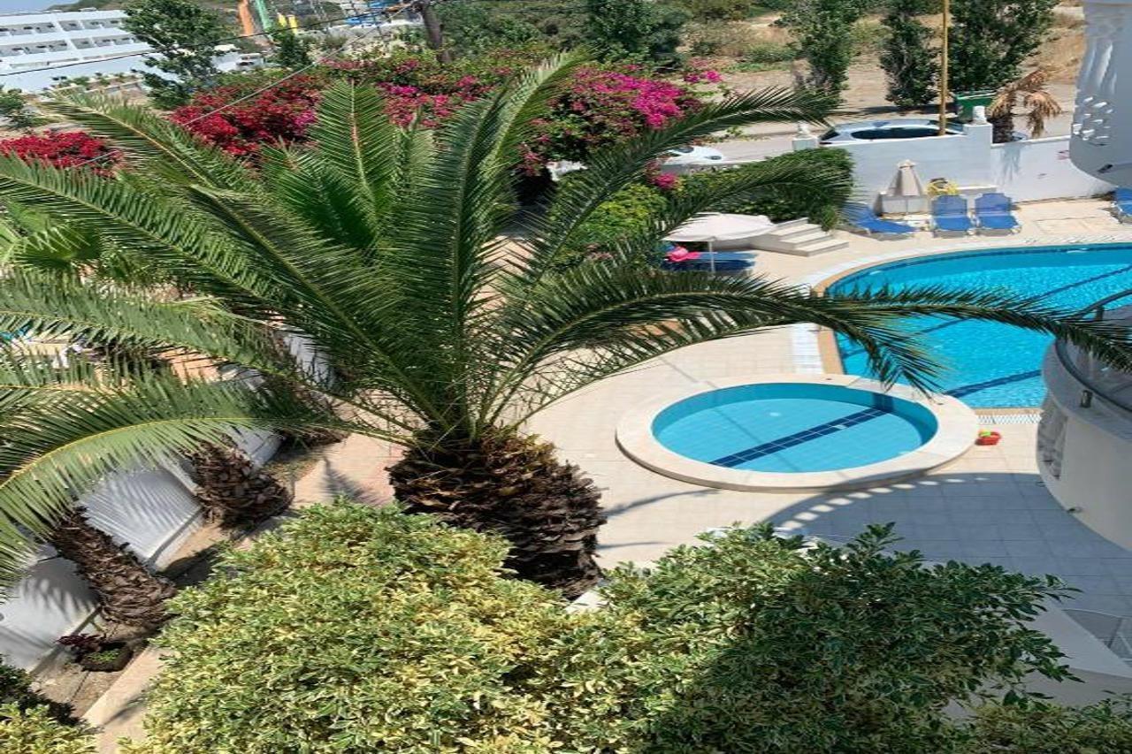 Aparthotel White Palace