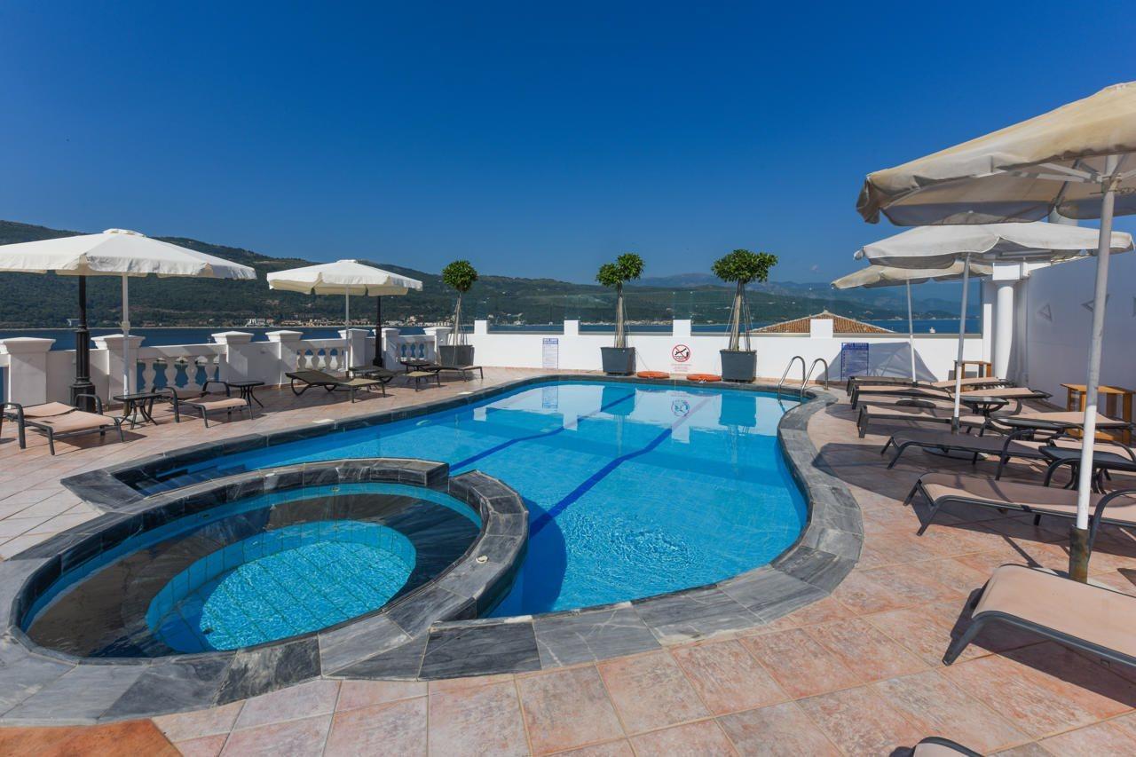 Samos City Hotel 3*