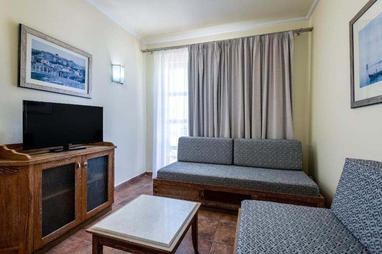 Aparthotel Aegean 4*