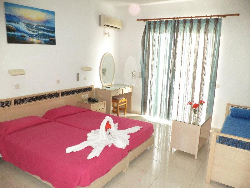 White Palace 2*