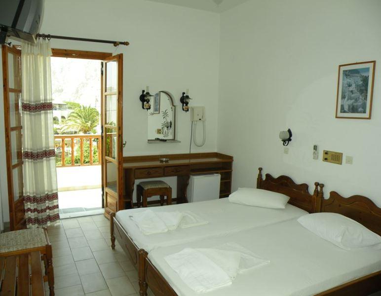 Armonia Hotel 3*