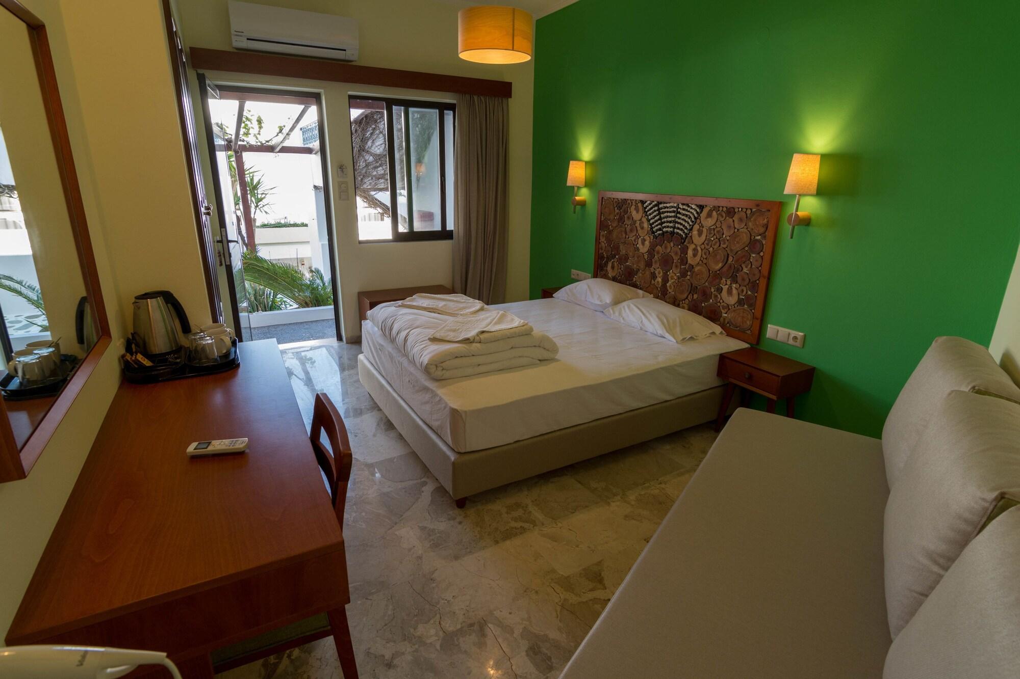 Hotel Aris Boutique Palaiochora