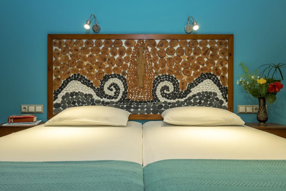 Aris Boutique Hotel Palaiochora