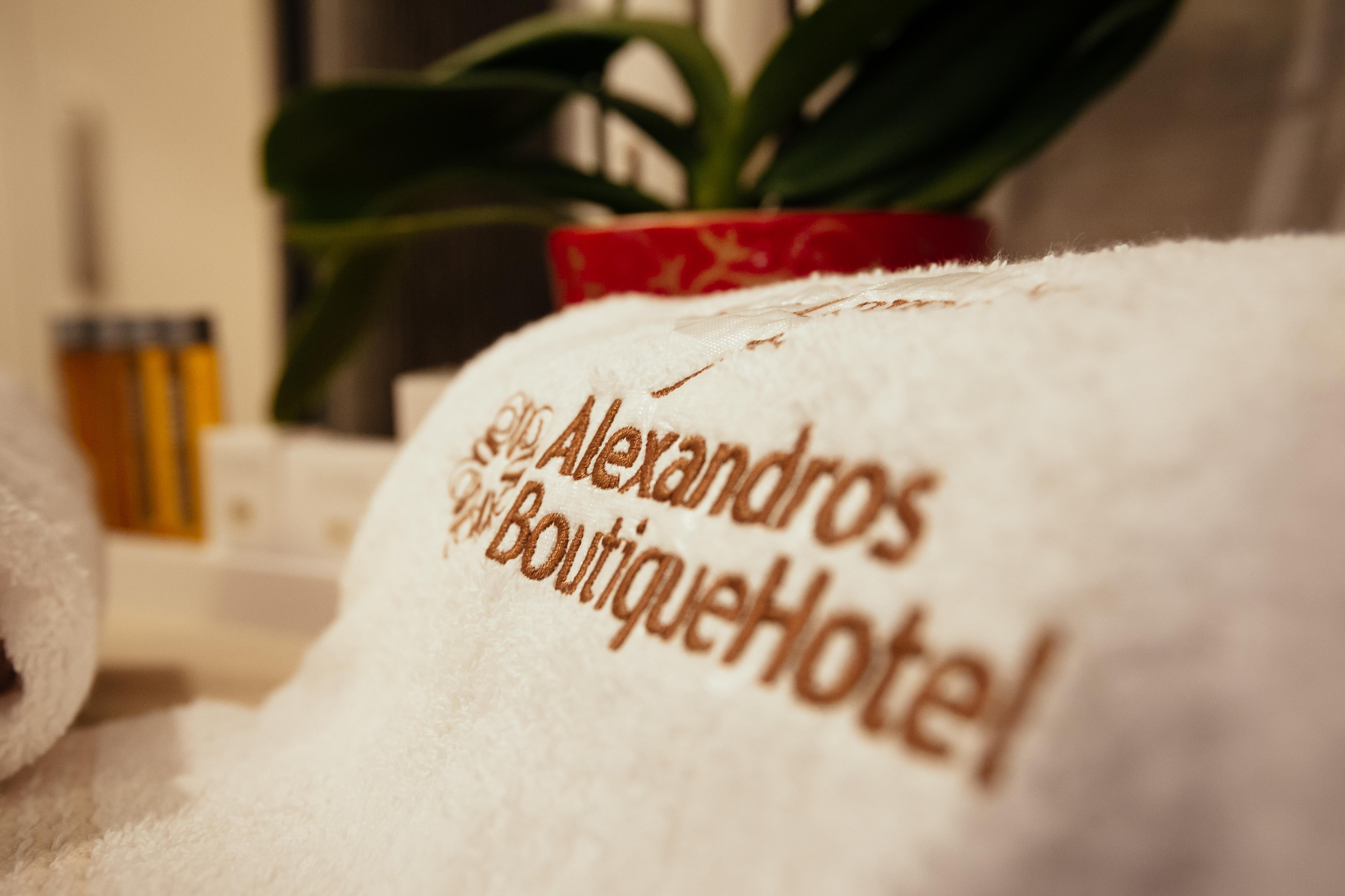 Alexandros Boutique