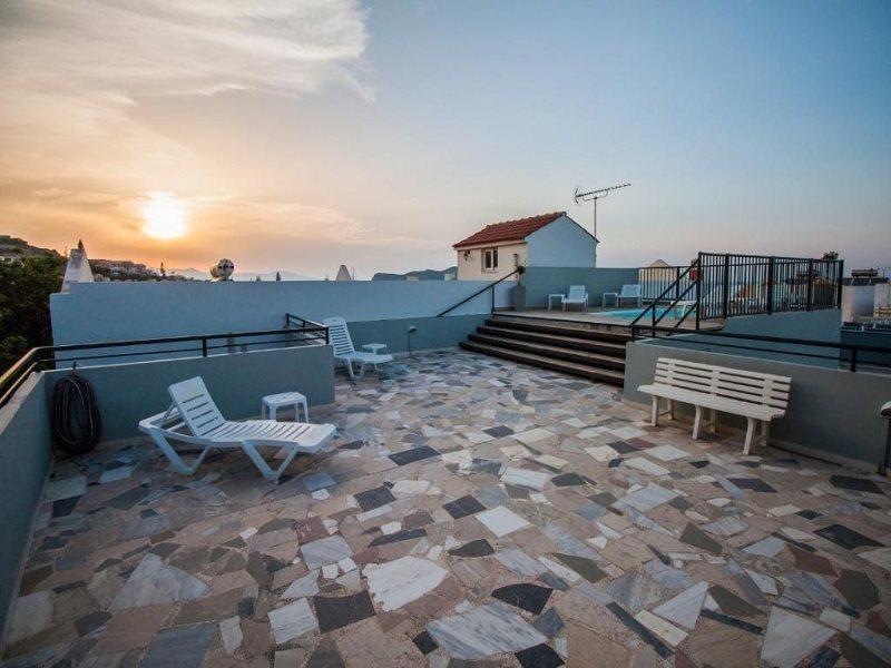 Apartment Elia Stalos