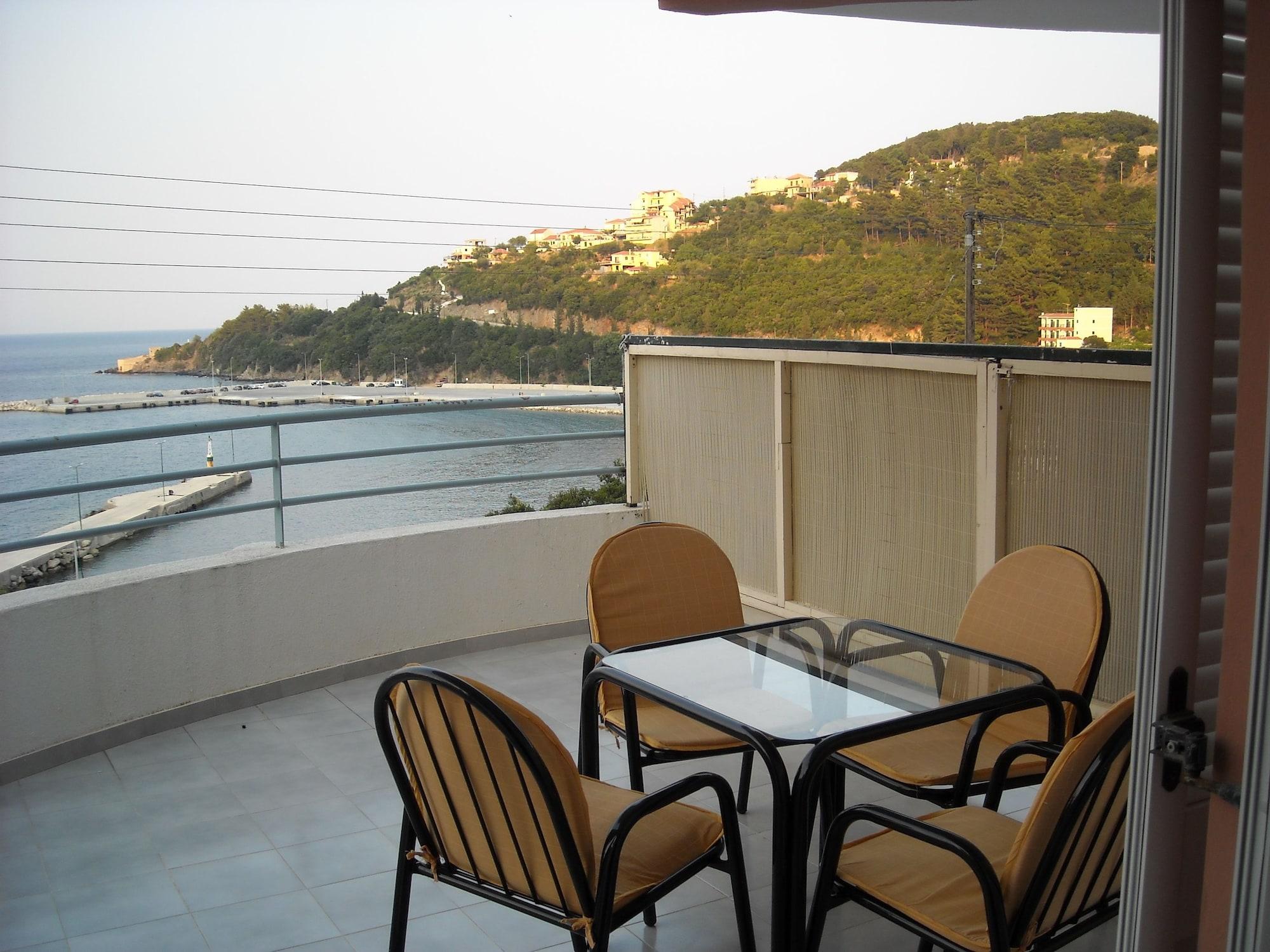 Harbour View - Oceanis Apartment Poros (Kefalonia)