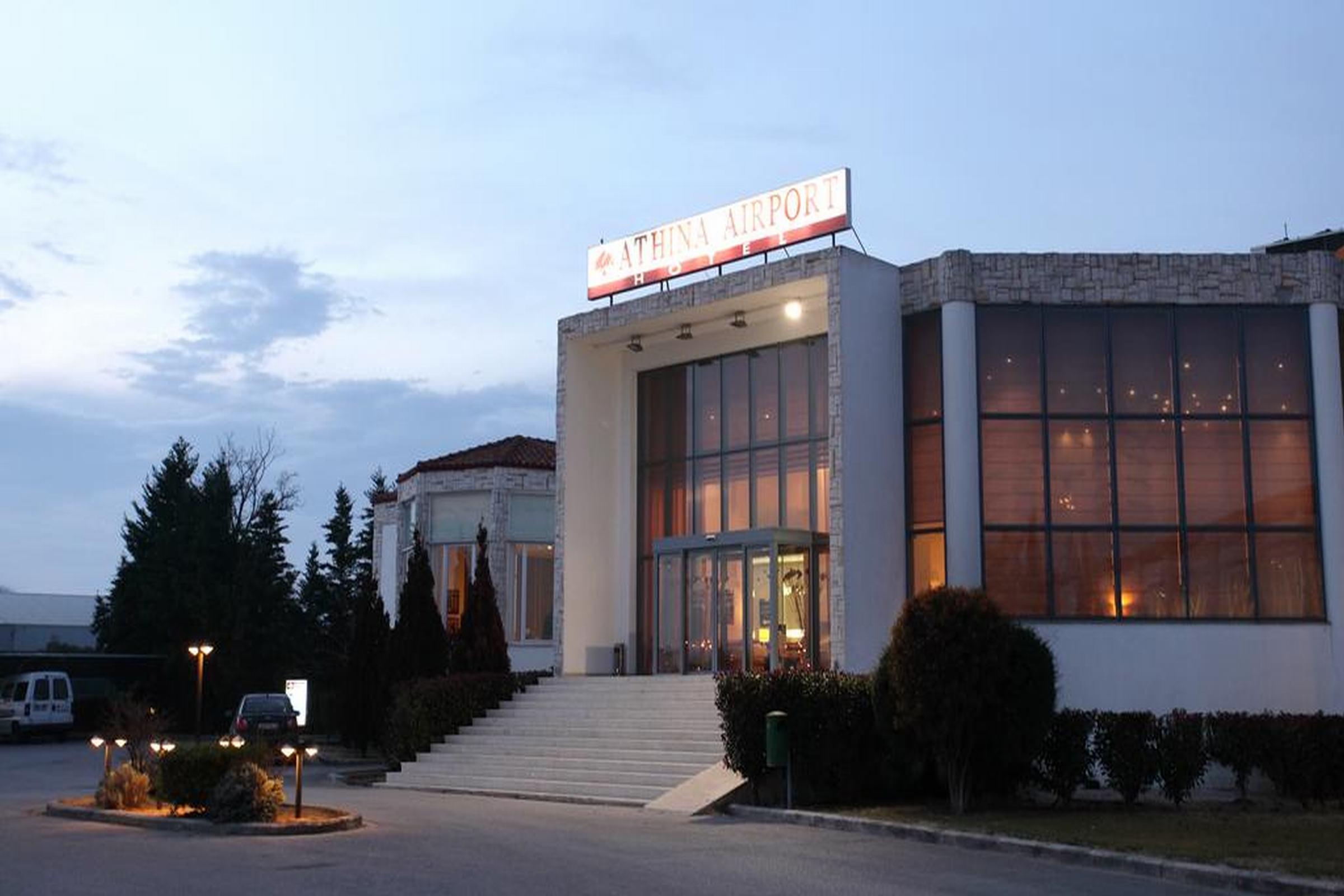 Hotel Athina Airport 3*