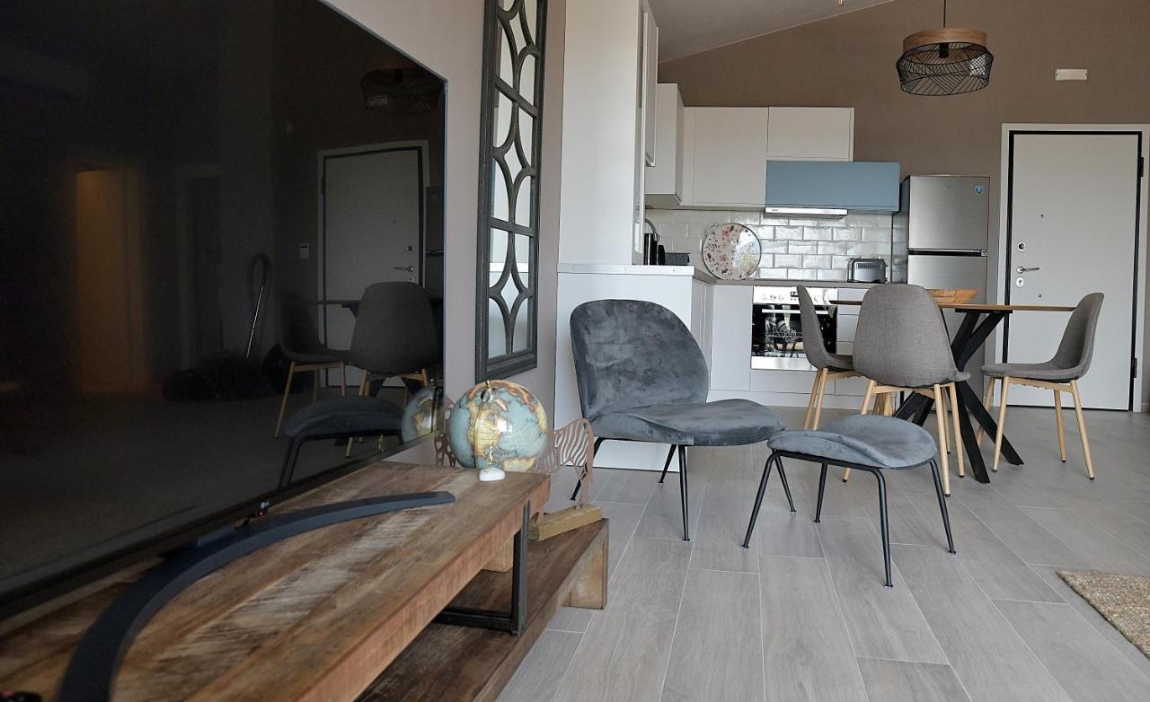 Cocoon Elegant Living Apartment