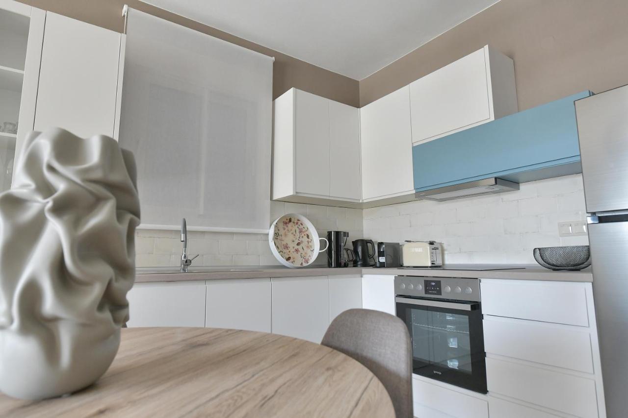 Cocoon Elegant Living Apartment