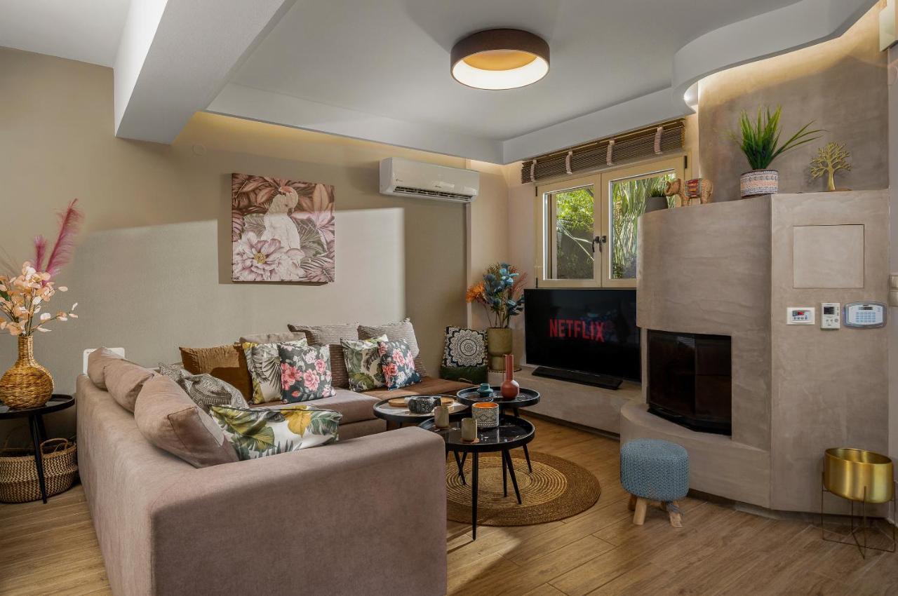 Apartment Avra Summer Living _ Private Jacuzzi _ Stepstosea