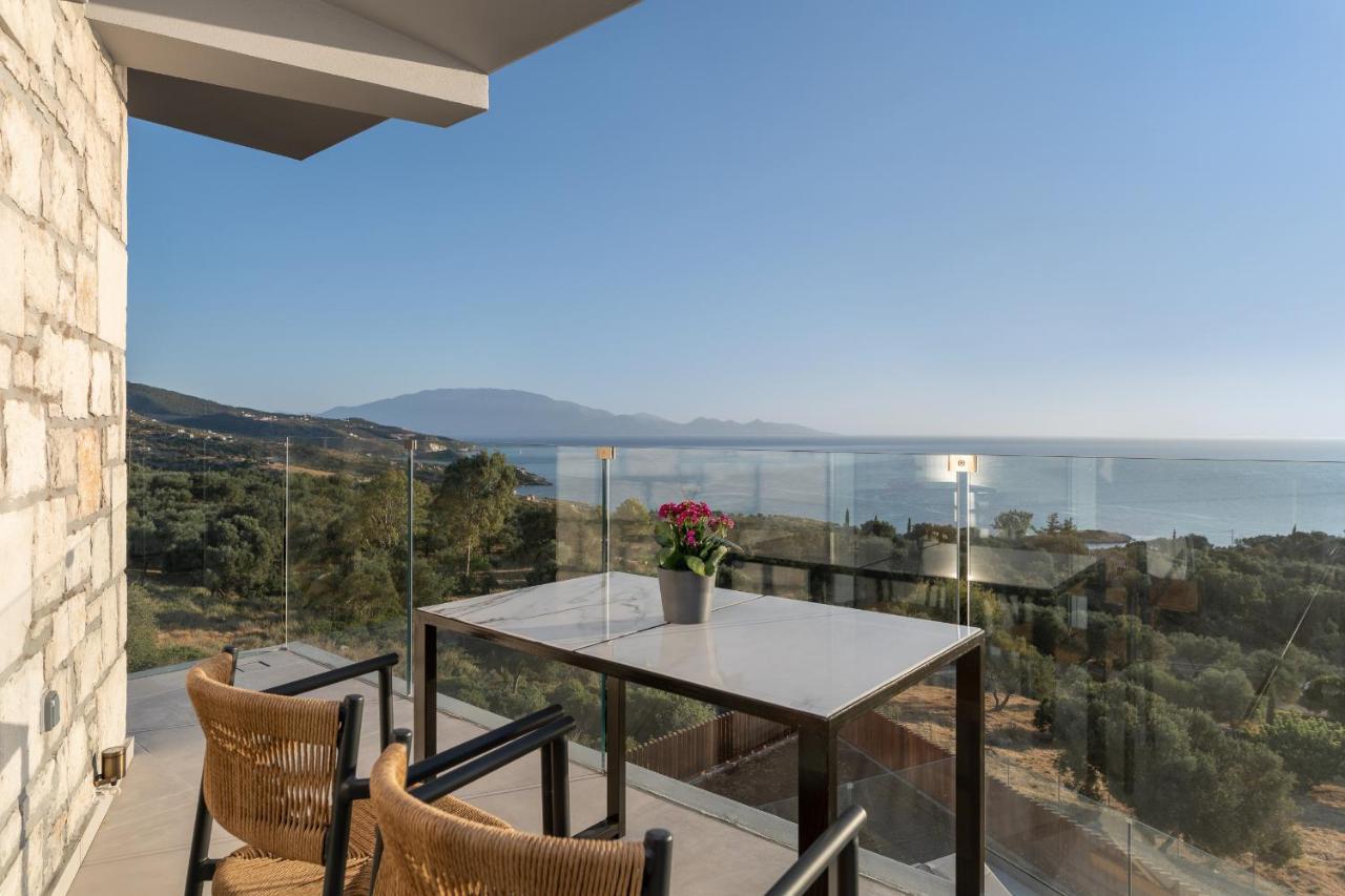 Apartment Sky Birds - Holistic Escape Skinaria