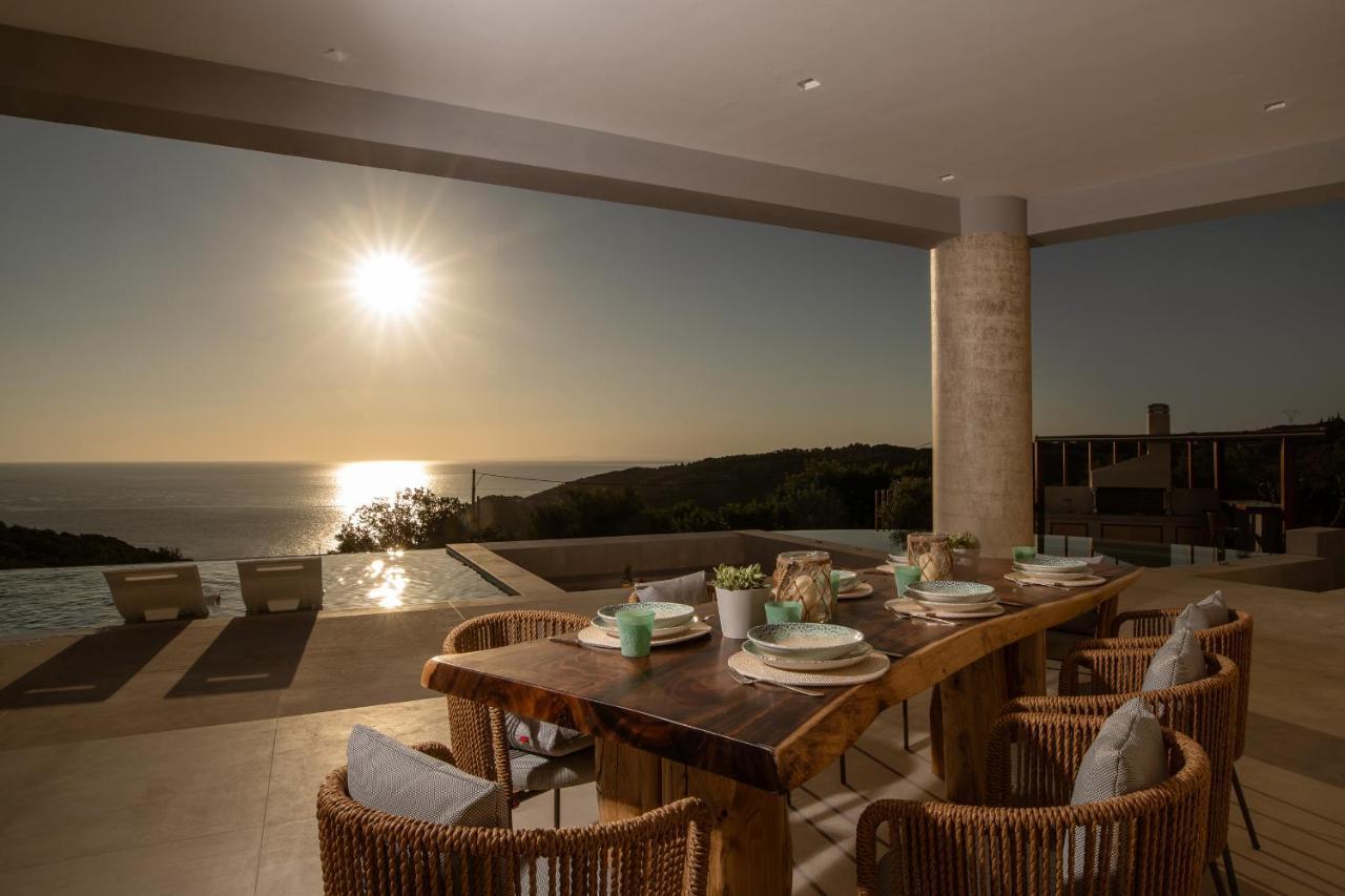 Apartment Sky Birds - Holistic Escape Skinaria