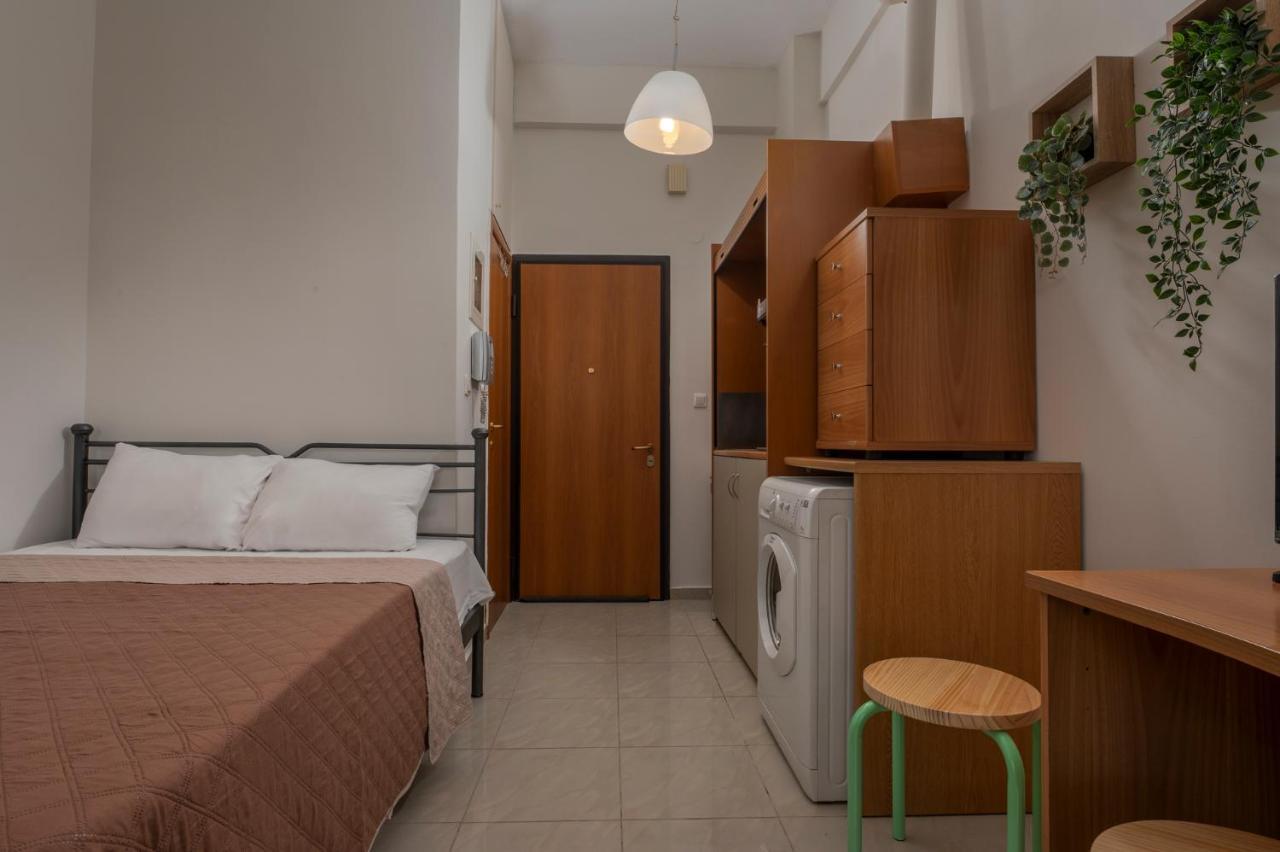 Apartment Kosmos Service Beautiful 1 With Additional Cost Parking Thessaloniki