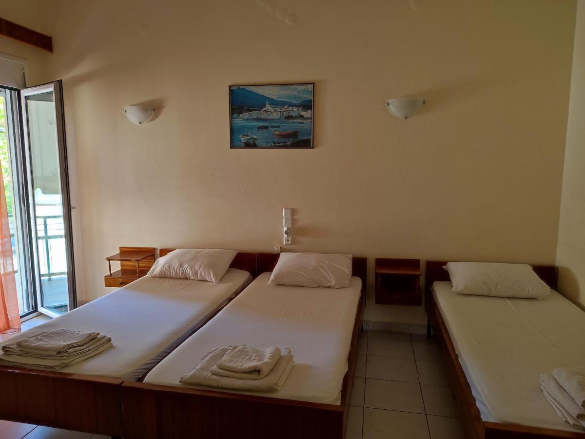 περσεφονη Hotel Kamena Vourla