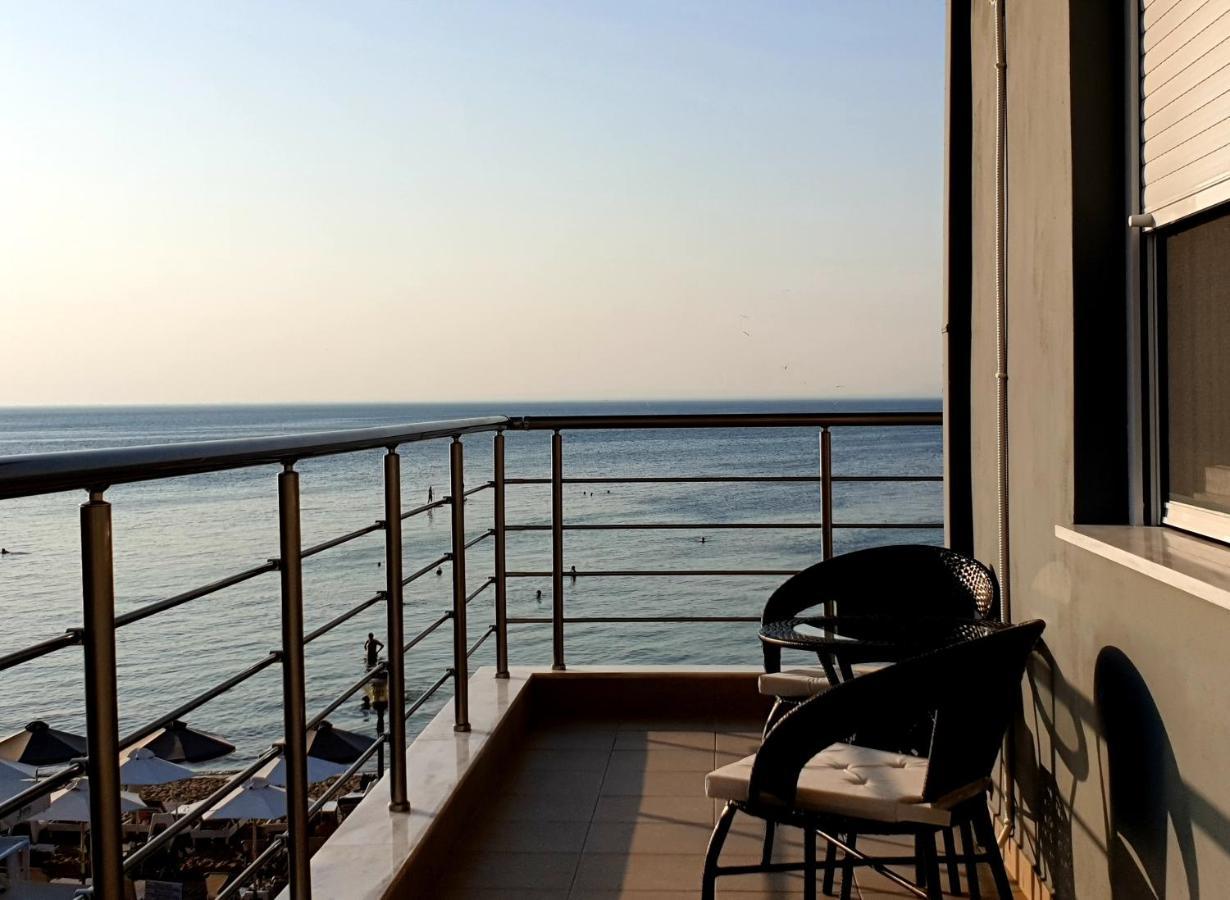 Aparthotel Aigialos *