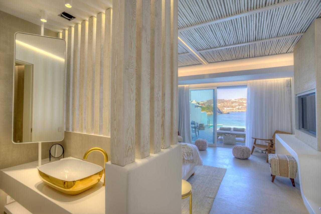Icon Mykonos Megali Ammos (Mykonos)