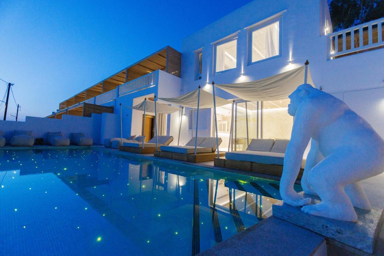 Icon Mykonos Megali Ammos (Mykonos)