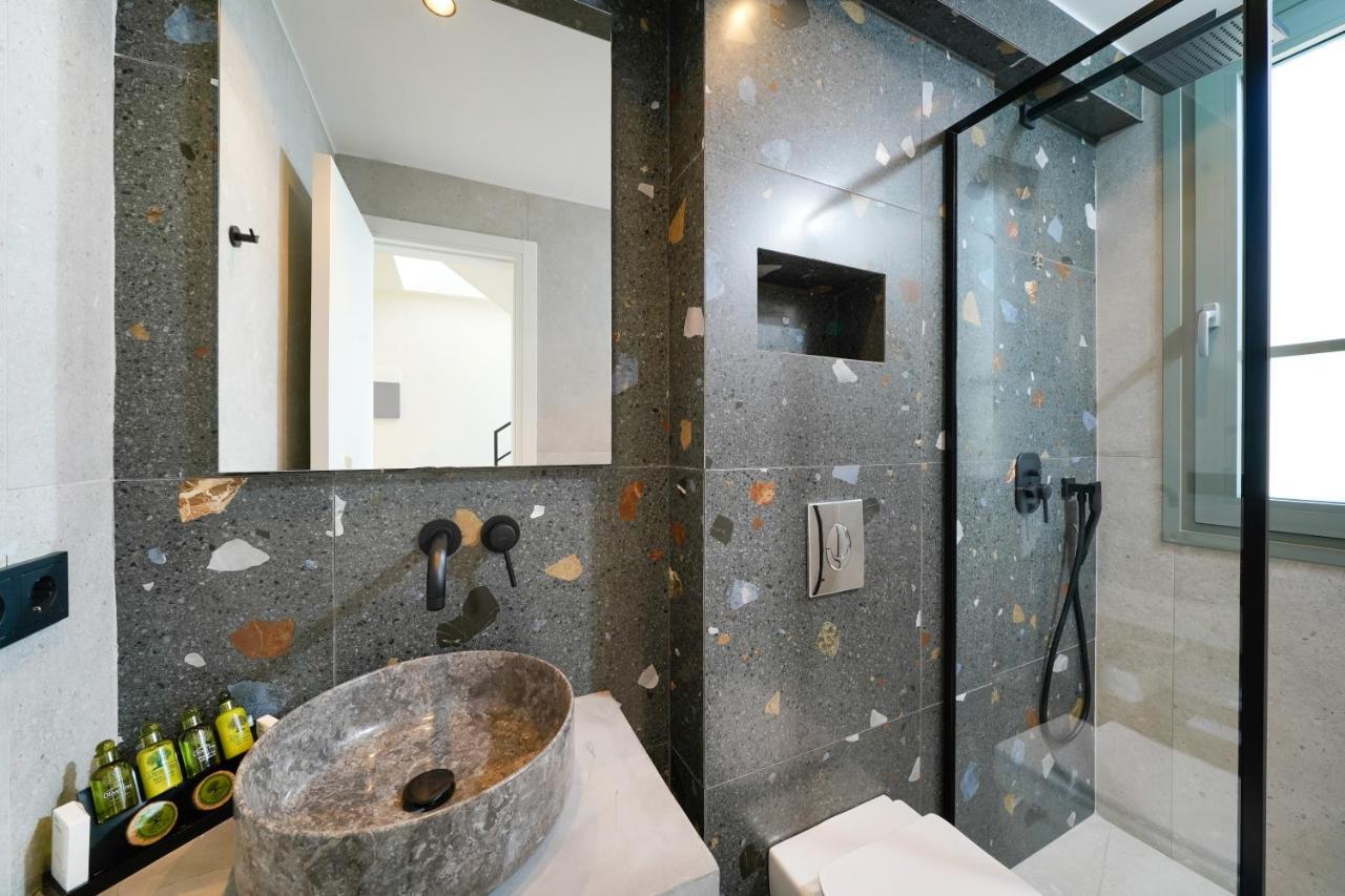 Azzure Luxury