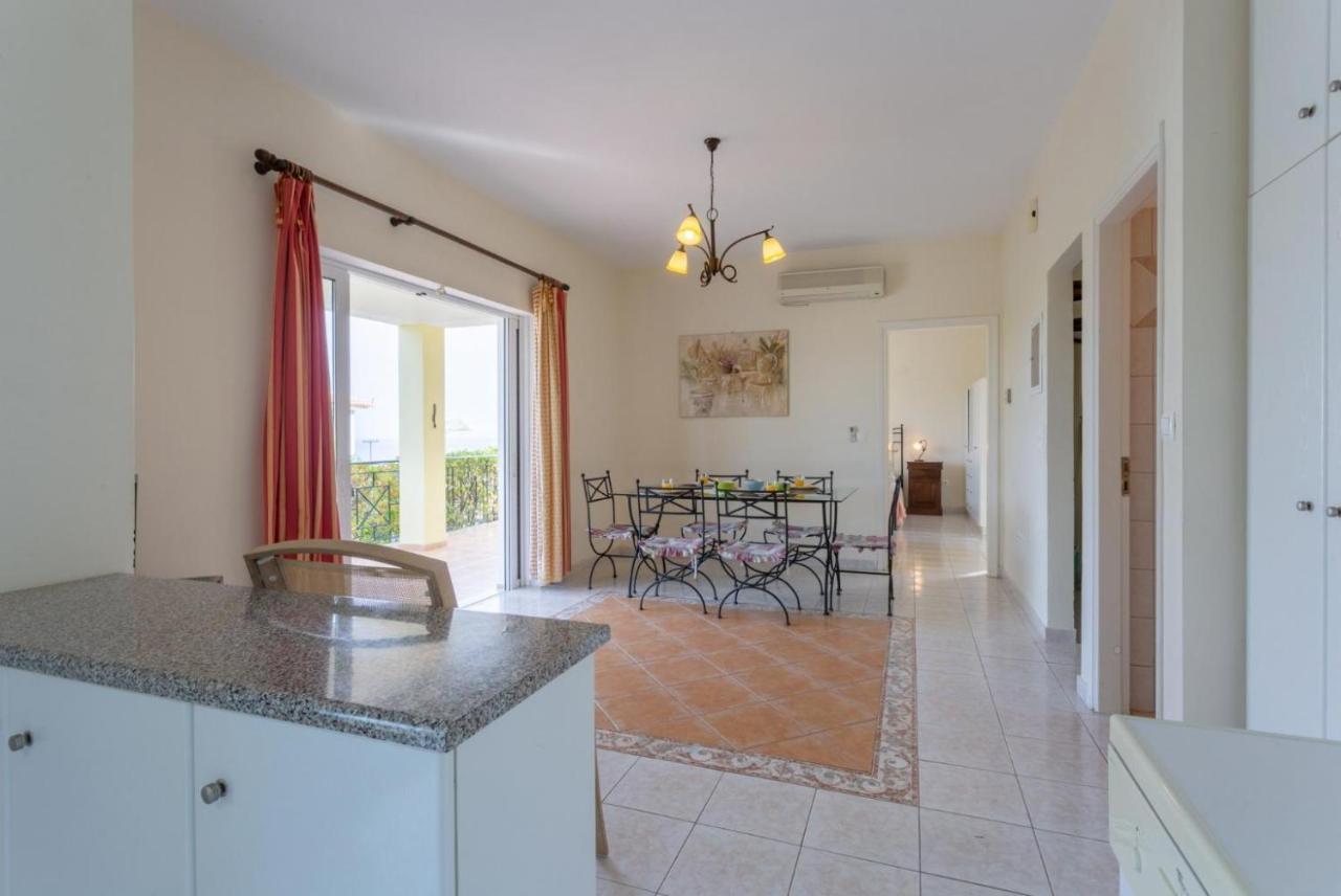 Skala Yellow Villa Spathion