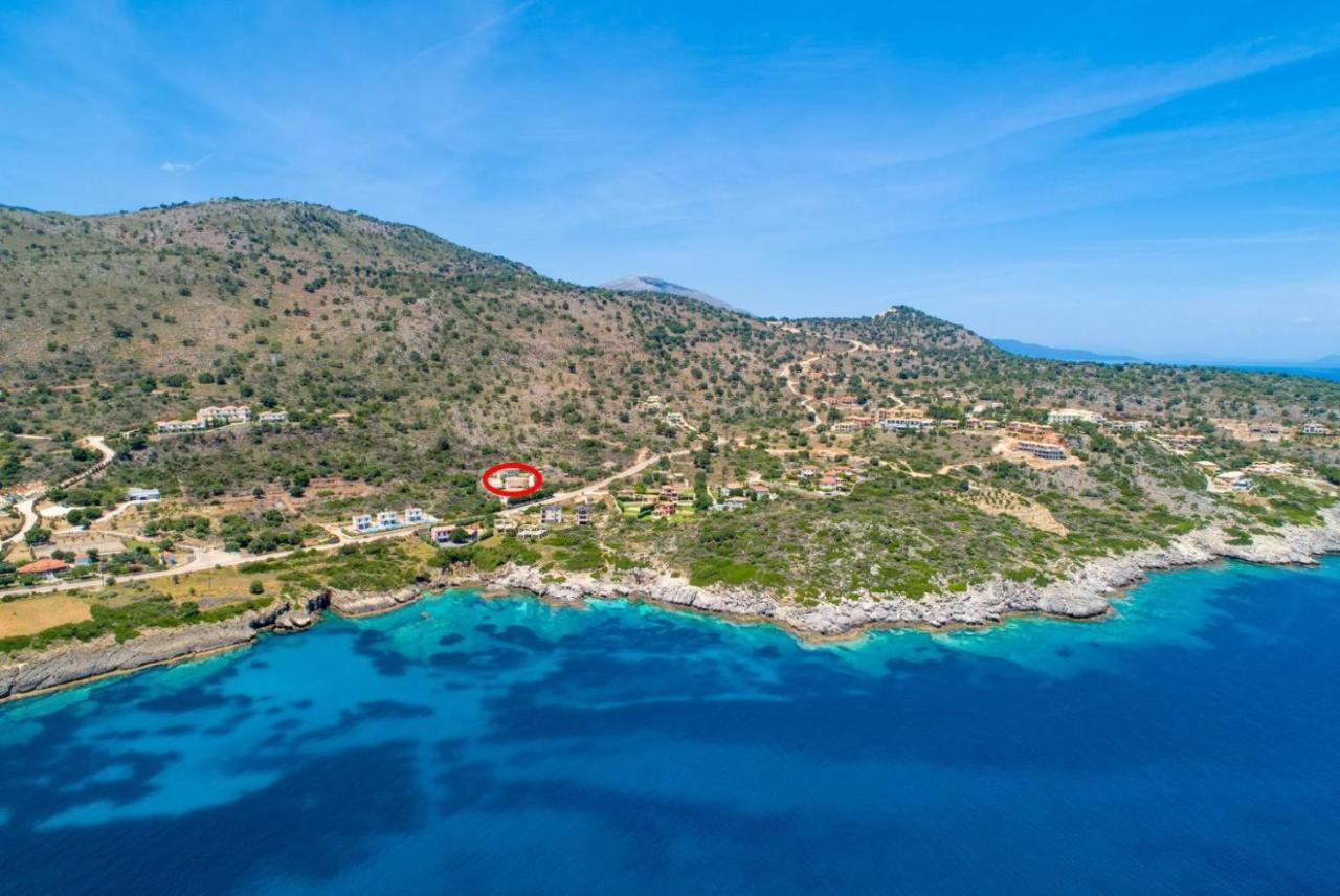 Skala Yellow Villa Spathion