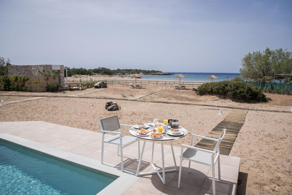 Cedar Bay Beachside Villa *