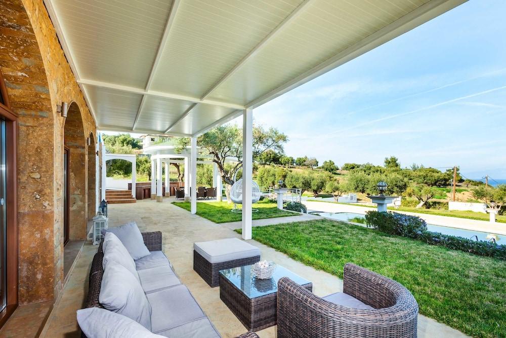 D'oro - Luxury & Apartment Paliouri