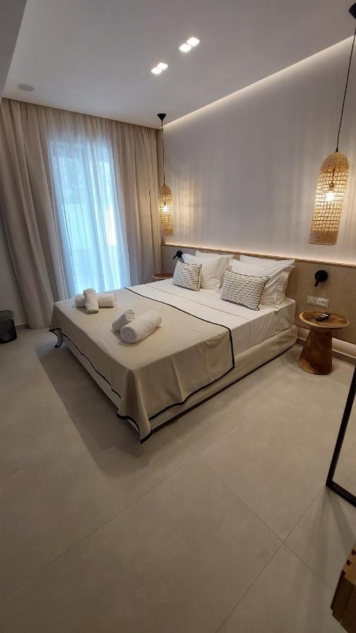 Hotel Niriides Palace *