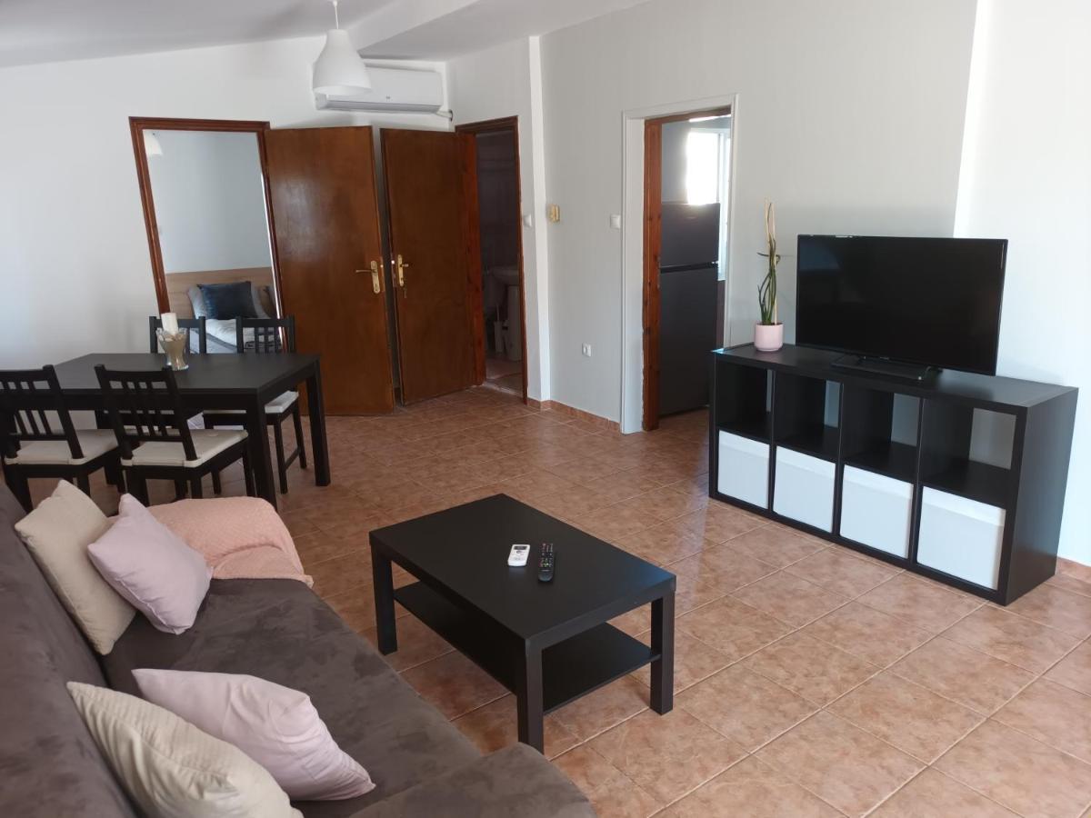 Peraia Sea View Apartment