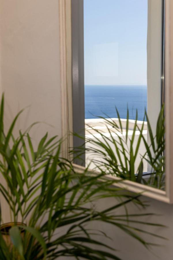 Kapsalos *
