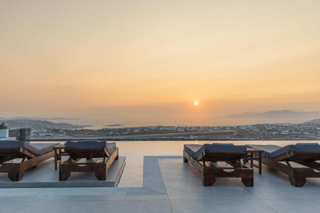 Sunset Hill Mykonos Town