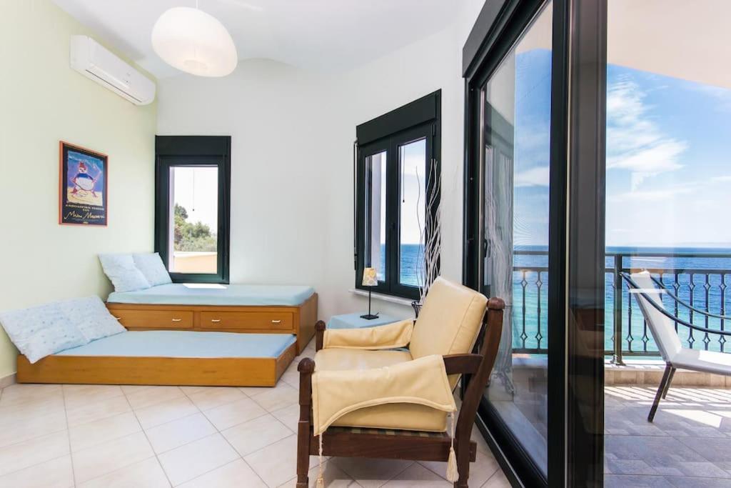 Holiday home Dolphin 's Pass Skala Kallirakhis