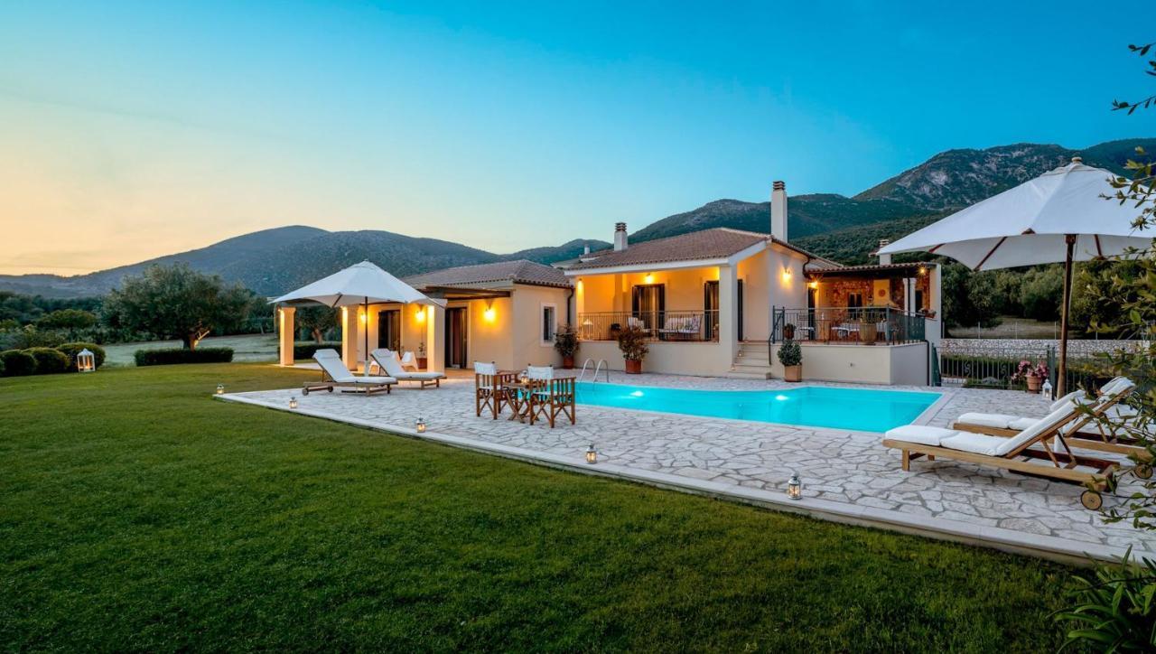 Villa Splendid Kefalonia 2 Bedrooms Olivia Great Sea Mountain Views Trapezaki