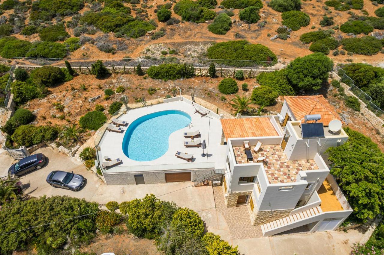 Seaview Ormos, Heated Pool, Sea & Sun Villa