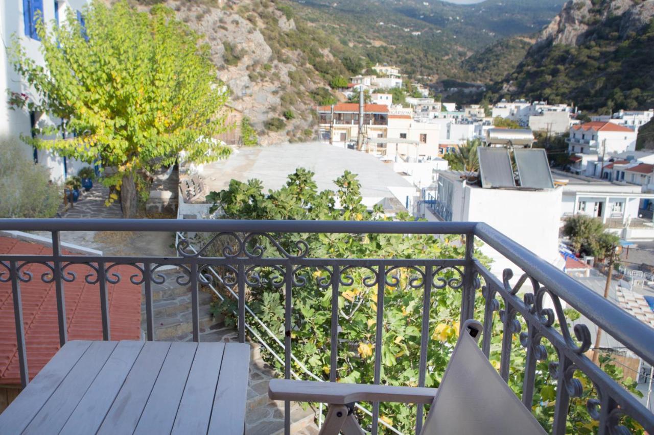 Marina 2* Agios Kirykos (Ikaria)