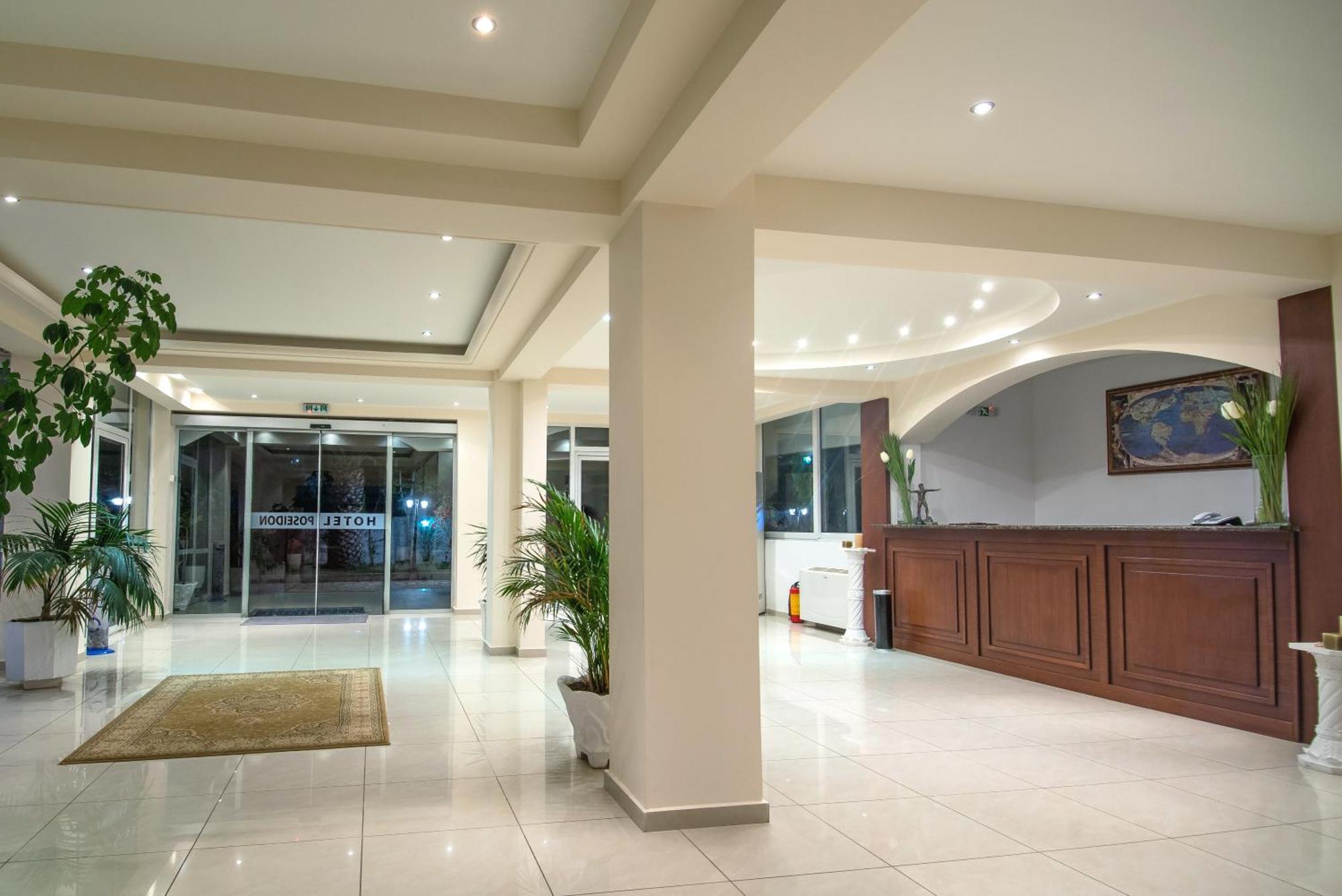 Poseidon Hotel 4*