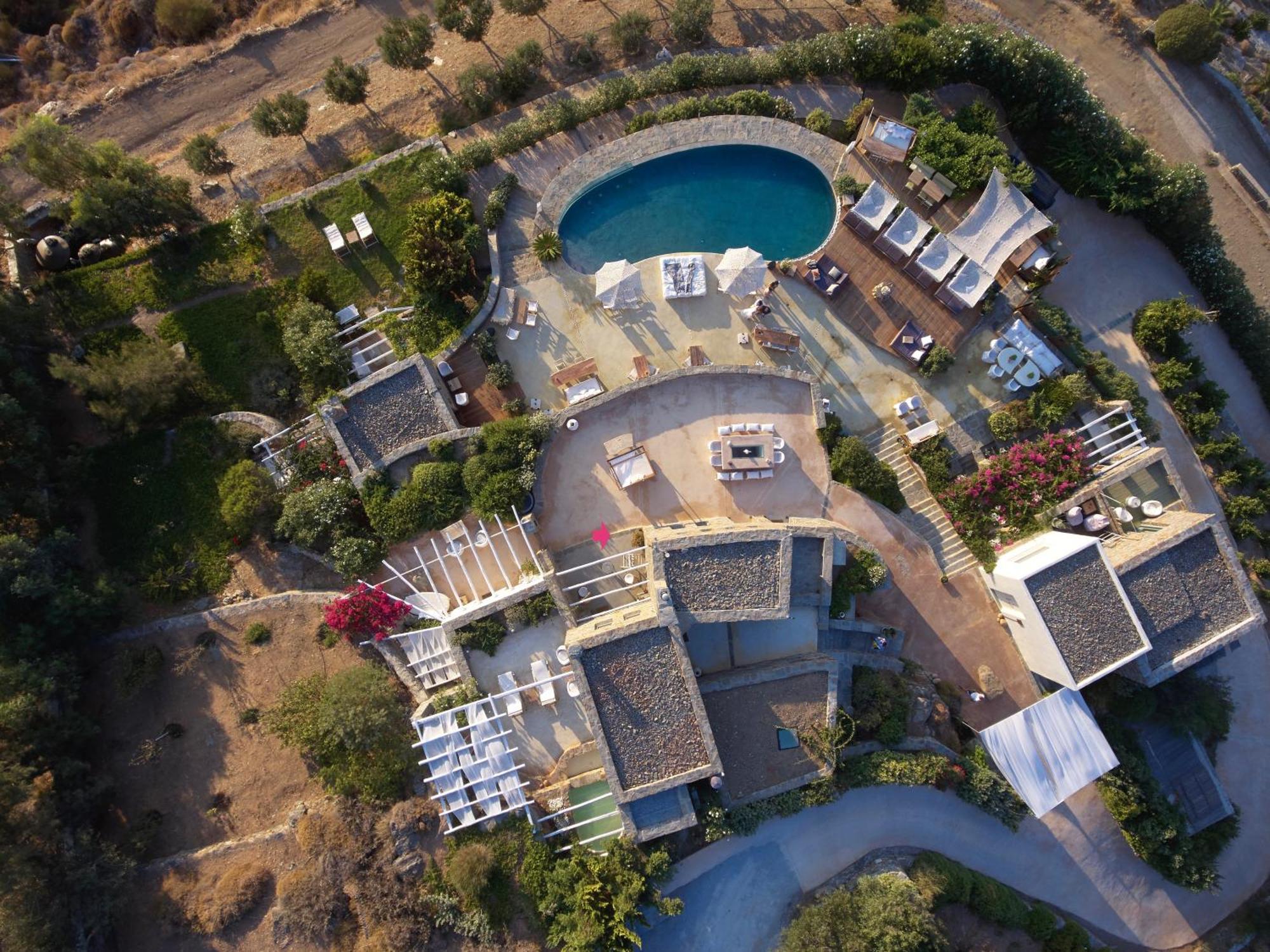 Aigis Kea Hotel 4*
