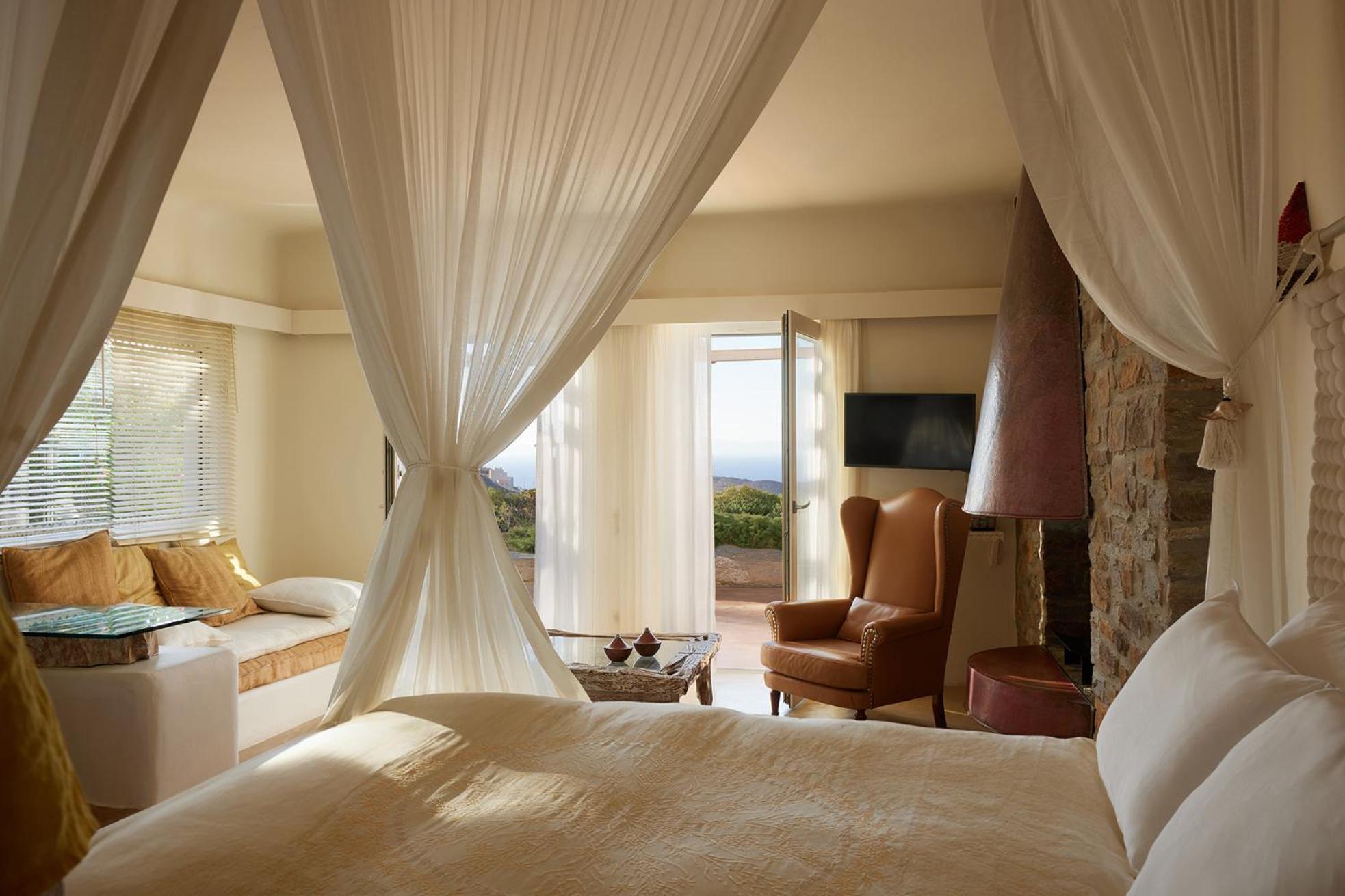 Hotel Aigis Kea 4*